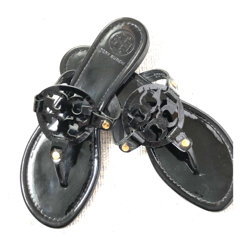 Tory Burch Miller Medallion Leather Flat Thong